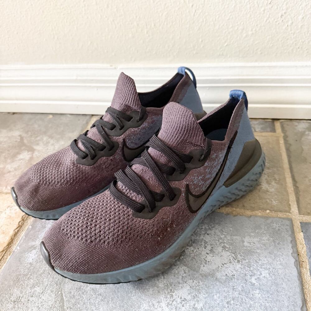 Nike Epic React Flyknit Mens 8.5 Burgundy Running Shoes Sneaker